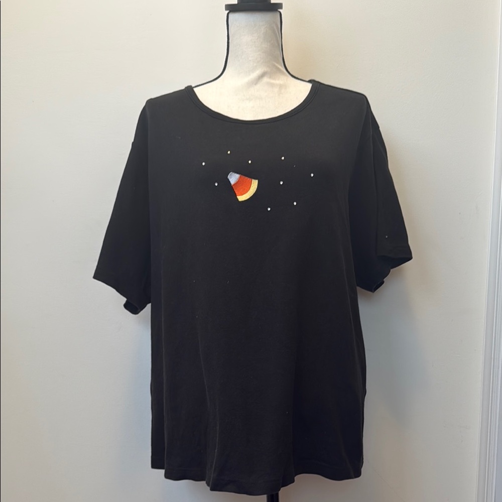 Quacker Factory Black Tee with Candy Corn Design